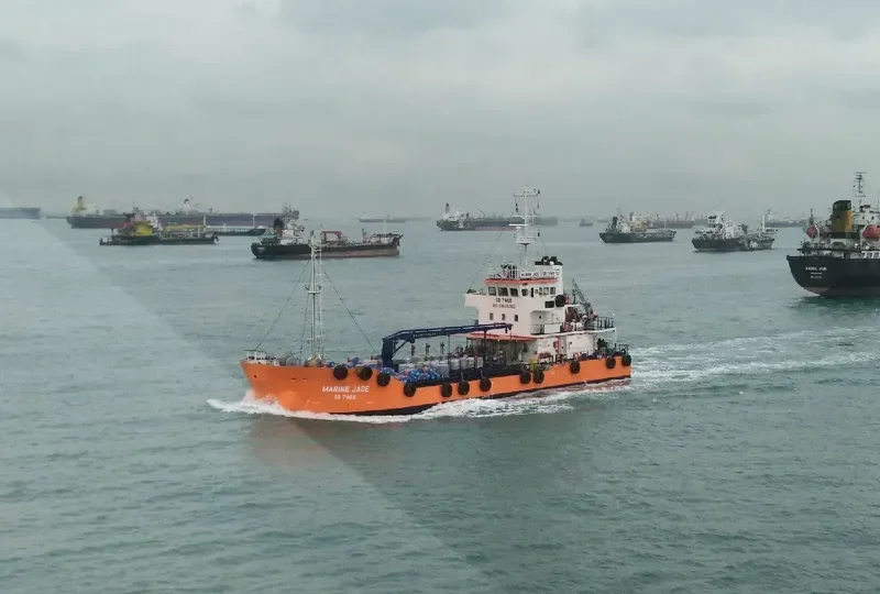 HY JADE Tanker IMO 9678654 photo 7