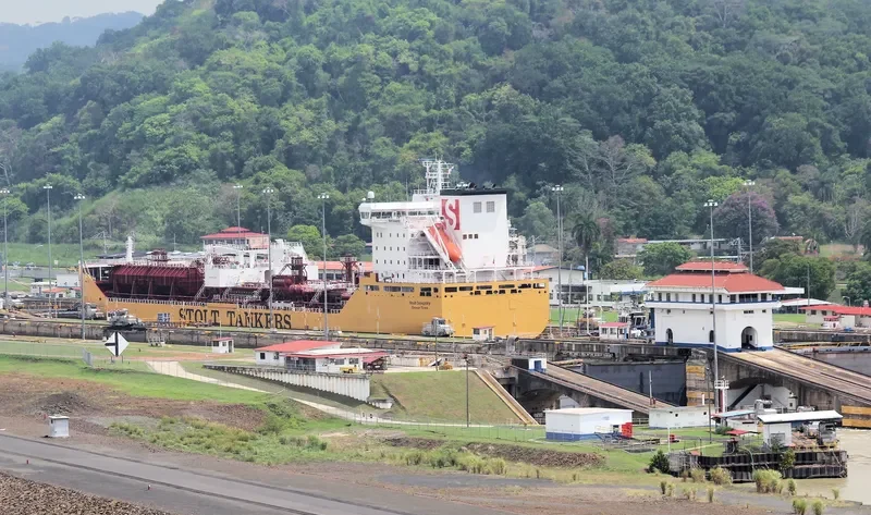 STOLT INTEGRITY Tanker IMO 9680097 photo 3
