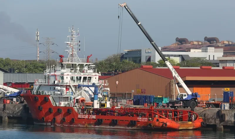 ICON LOTUS Offshore Vessel IMO 9680229 photo 2