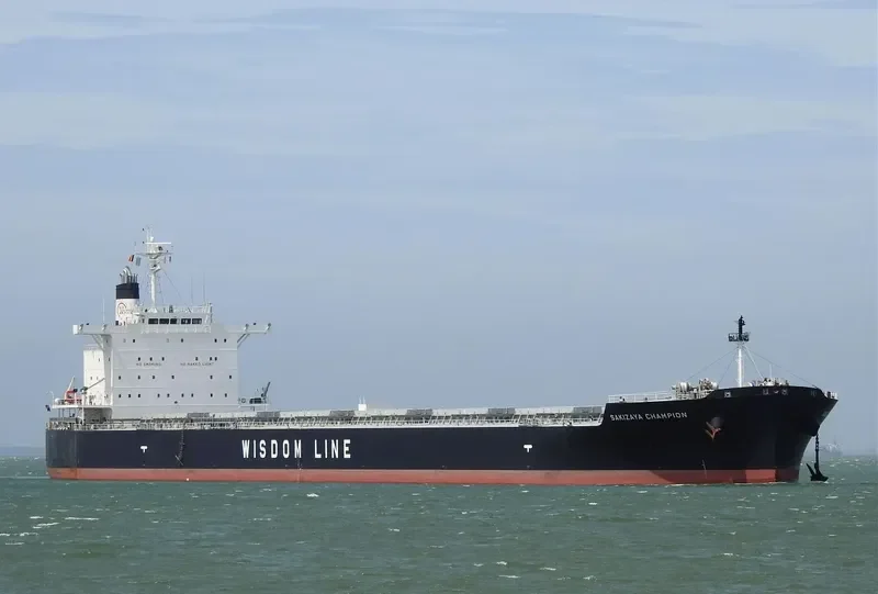 SAKIZAYA CHAMPION Bulk Carrier IMO 9680360 photo 6