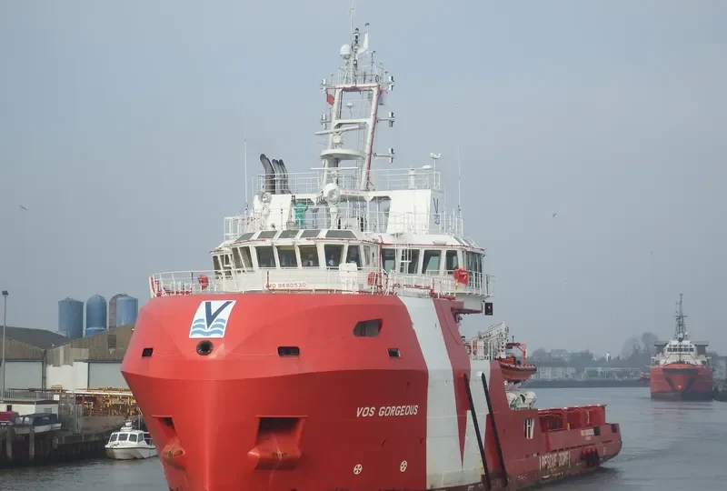 VOS GORGEOUS General Cargo IMO 9680530 photo 3