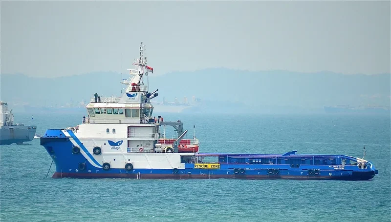 ALLIANZ ZEUS Offshore Vessel IMO 9680839 photo 3