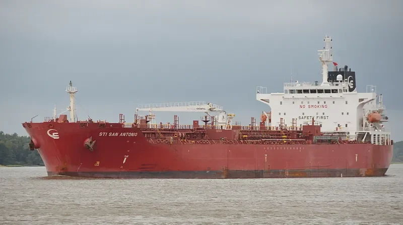 STI SAN ANTONIO Tanker IMO 9681120 photo 4
