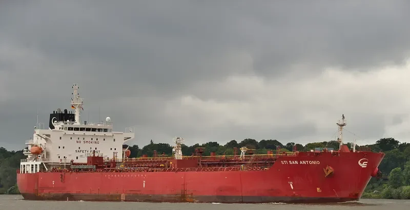 STI SAN ANTONIO Tanker IMO 9681120 photo 5