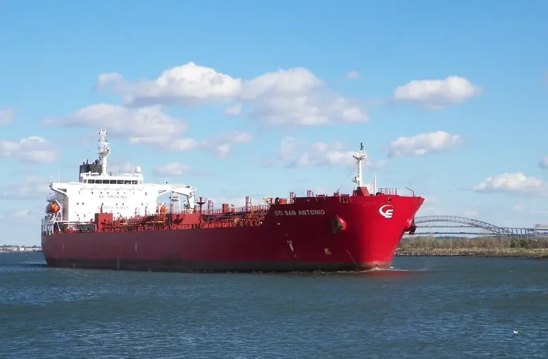 STI SAN ANTONIO Tanker IMO 9681120 photo 9