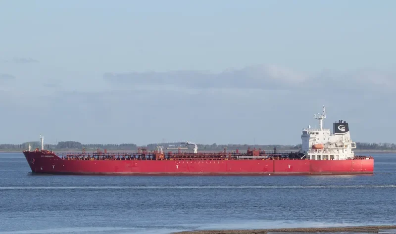 STI BENICIA Tanker IMO 9681132 photo 4