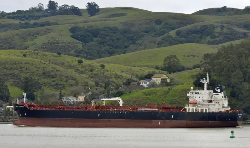 STI ST CHARLES Tanker IMO 9681144 photo 4
