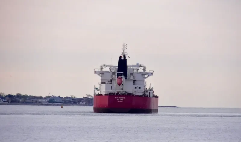 STI VENERE Tanker IMO 9681390 photo 2