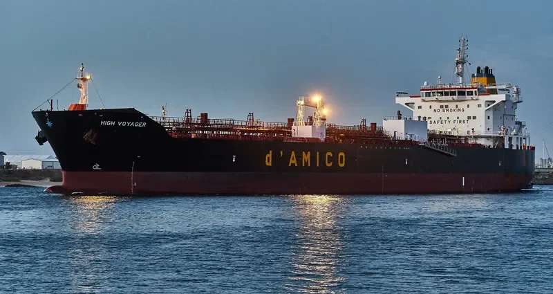 HIGH VOYAGER Tanker IMO 9681845 photo 8