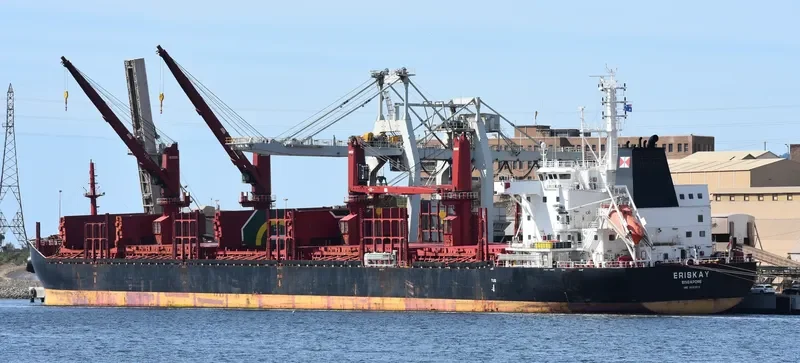 ERISKAY Bulk Carrier IMO 9681900 photo 3