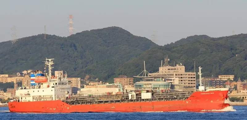 PRINCESS IRIS Tanker IMO 9682203 photo 4