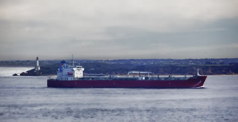 SILVER EMILY Tanker IMO 9682356 photo 5
