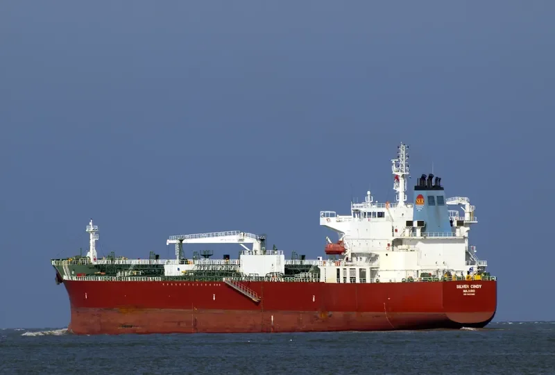 SILVER CINDY Tanker IMO 9682368 photo 9