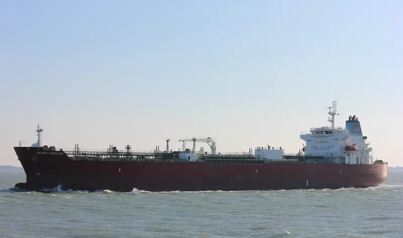SILVER CAROLYN Tanker IMO 9682370 photo 5