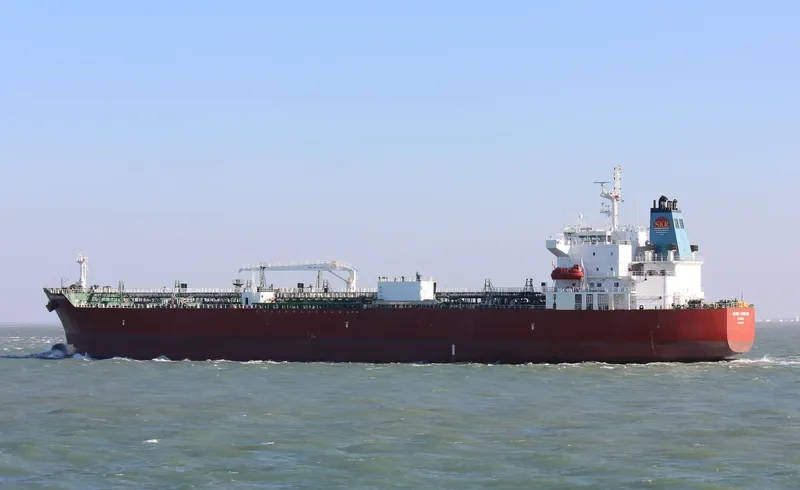 SILVER CAROLYN Tanker IMO 9682370 photo 6