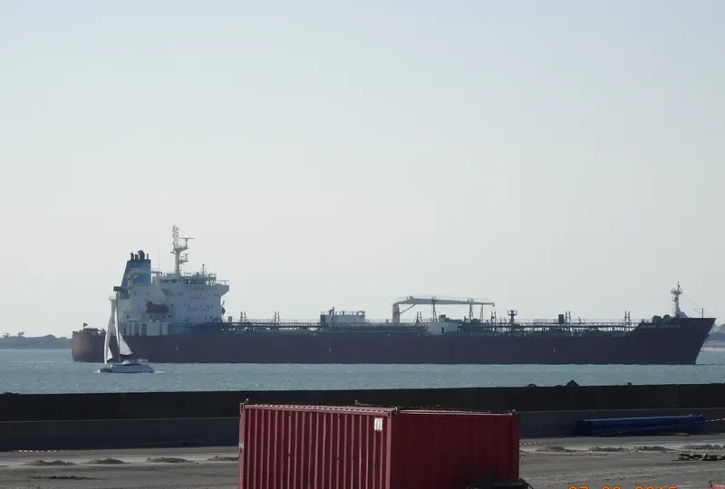 SILVER CAROLYN Tanker IMO 9682370 photo 10