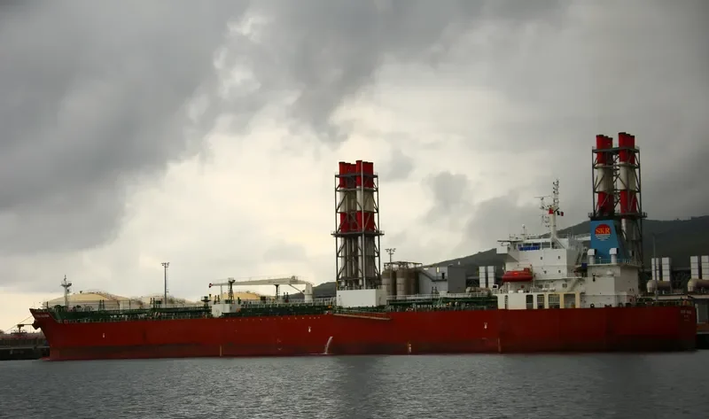 SILVER AMANDA Tanker IMO 9682394 photo 4