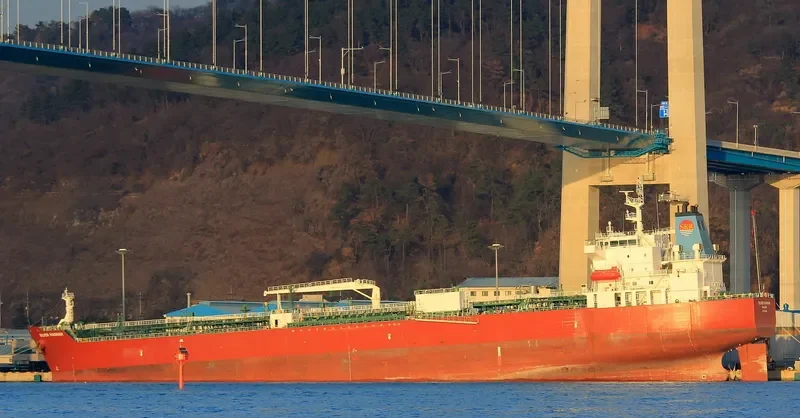 SILVER HANNAH Tanker IMO 9682409 photo 4
