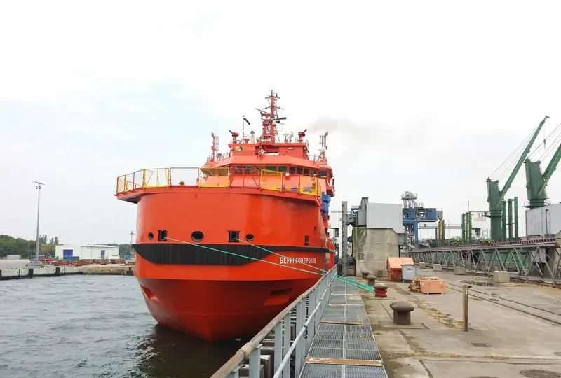 BERINGOV PROLIV Tanker IMO 9682411 photo 10