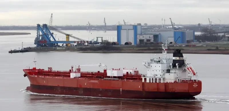 VELA Tanker IMO 9682461 photo 8