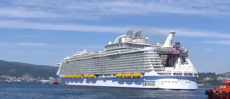HARMONY OF THE SEAS Passenger Ship IMO 9682875 photo 5
