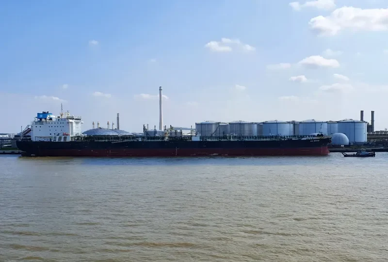 EVA MAERSK Tanker IMO 9682992 photo 7