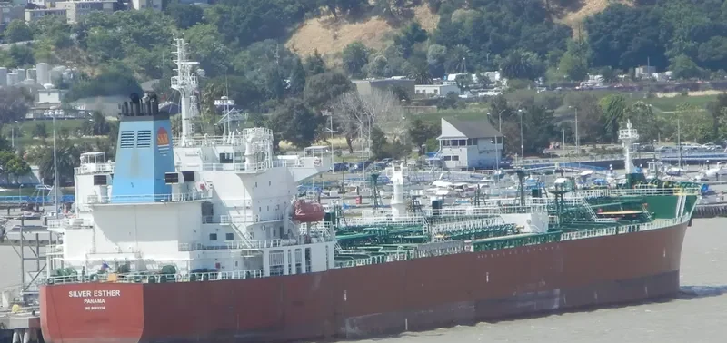 SILVER ESTHER Tanker IMO 9683336