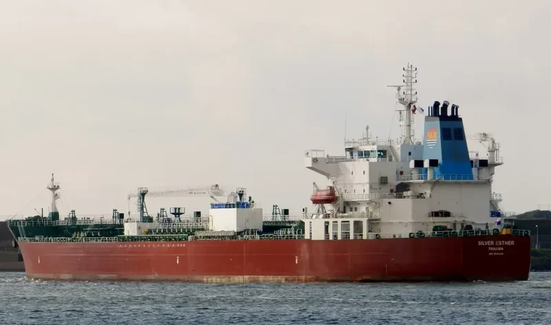 SILVER ESTHER Tanker IMO 9683336 photo 4