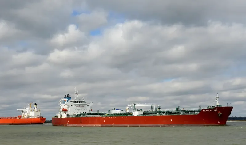 SILVER ESTHER Tanker IMO 9683336 photo 9
