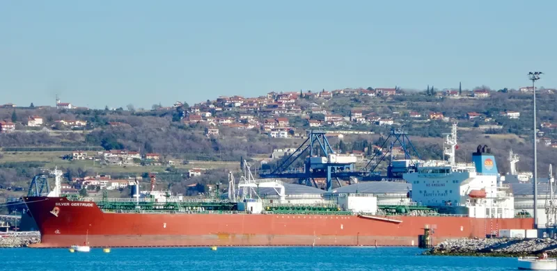SILVER GERTRUDE Tanker IMO 9683348 photo 4