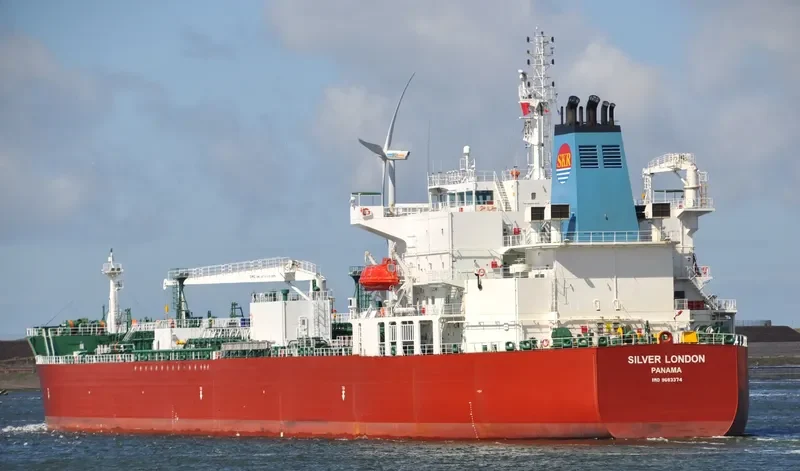 SILVER LONDON Tanker IMO 9683374 photo 4