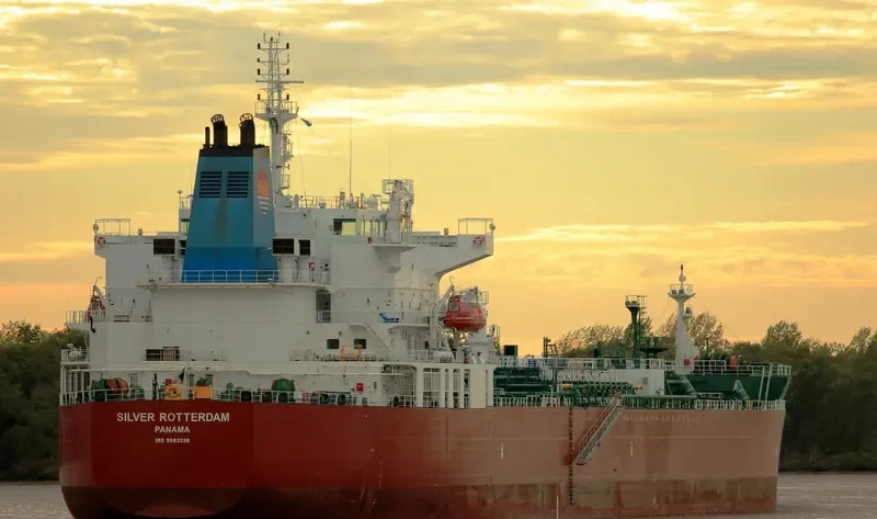 SILVER ROTTERDAM Tanker IMO 9683398 photo 7