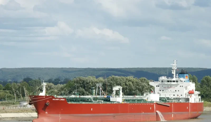 SILVER LINDA Tanker IMO 9683415 photo 8