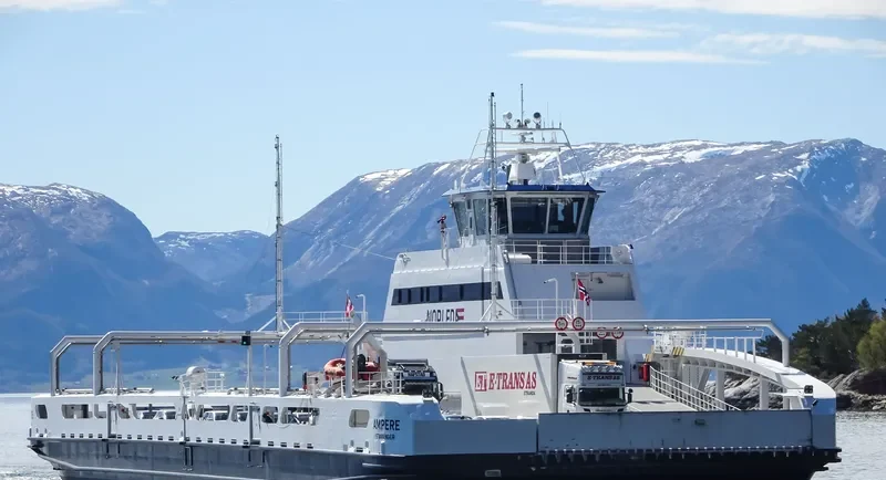 AMPERE Ro-Ro IMO 9683611