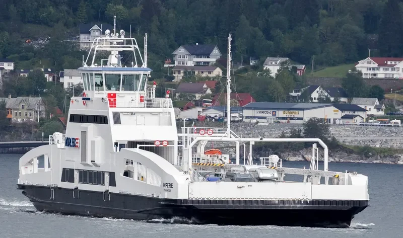 AMPERE Ro-Ro IMO 9683611 photo 5
