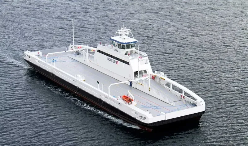 AMPERE Ro-Ro IMO 9683611 photo 9