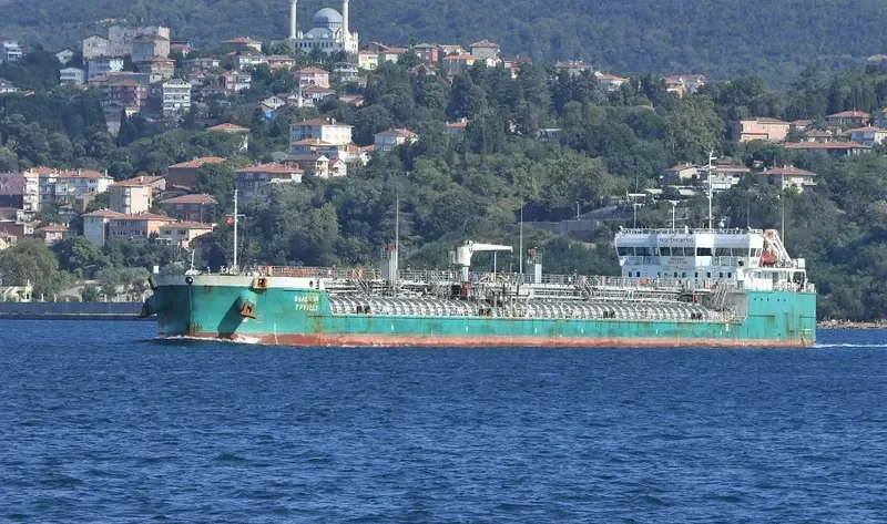 VALENTIN GRUZDEV Tanker IMO 9683714 photo 3