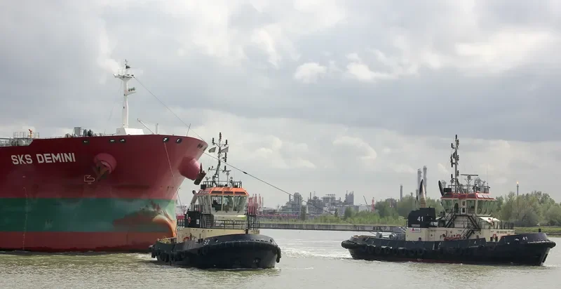 TUG 32 General Cargo IMO 9684043 photo 9