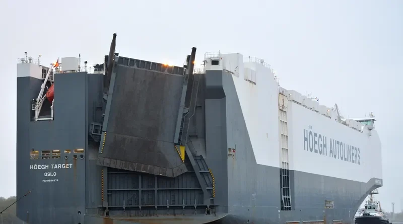 HOEGH TARGET General Cargo IMO 9684976 photo 2