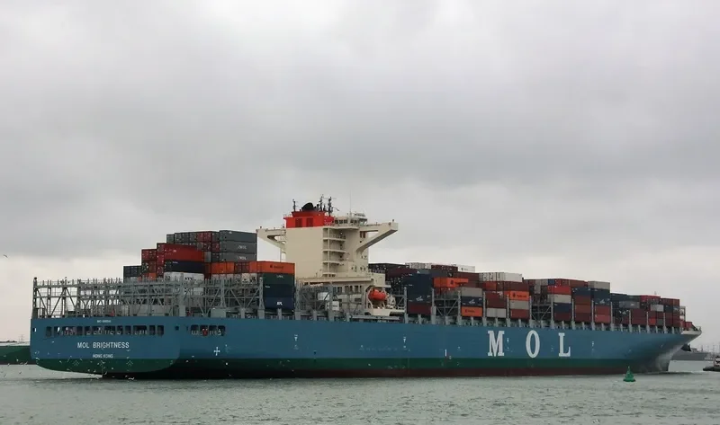 SEASPAN BRIGHTNESS Container Ship IMO 9685346