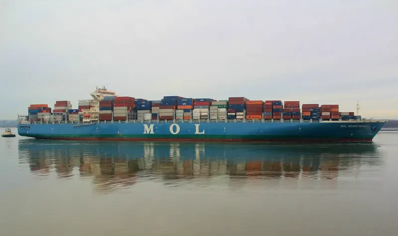 SEASPAN BRIGHTNESS Container Ship IMO 9685346 photo 3