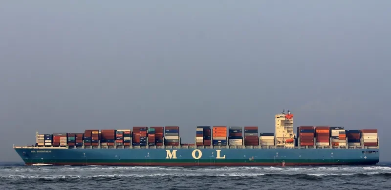 SEASPAN BRIGHTNESS Container Ship IMO 9685346 photo 6