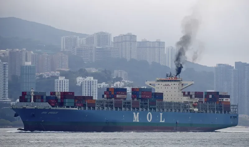 SEASPAN BREEZE Container Ship IMO 9685358 photo 2