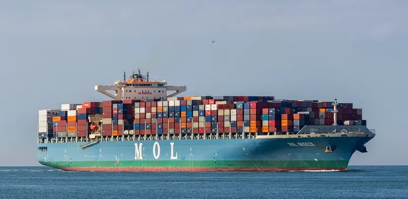 SEASPAN BREEZE Container Ship IMO 9685358 photo 5