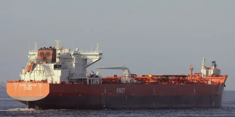 RAQUEL KNUTSEN Tanker IMO 9685396 photo 8