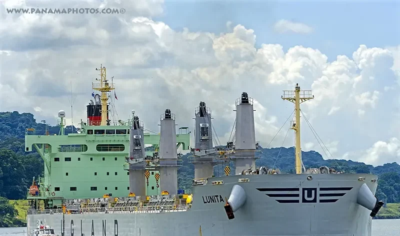 LUNITA Bulk Carrier IMO 9685621 photo 2
