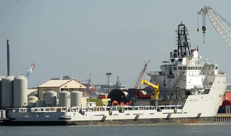 HOS COLT Offshore Vessel IMO 9686156 photo 4
