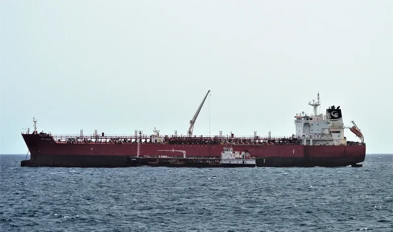 STI AQUA Tanker IMO 9686704 photo 4