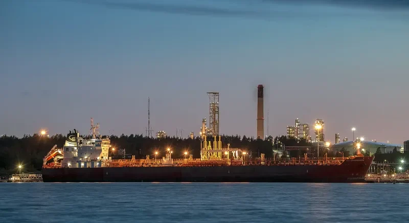 STI COMANDANTE Tanker IMO 9686857 photo 10