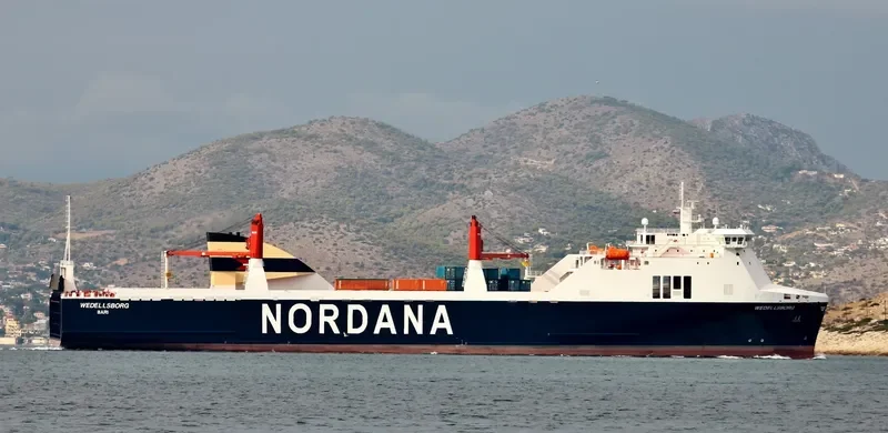 GRENDI FUTURA Ro-Ro IMO 9687306 photo 12